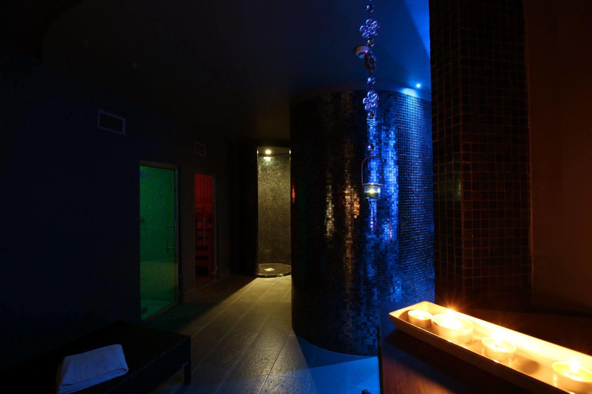 Hotel For You Cernusco Sul Naviglio Εξωτερικό φωτογραφία